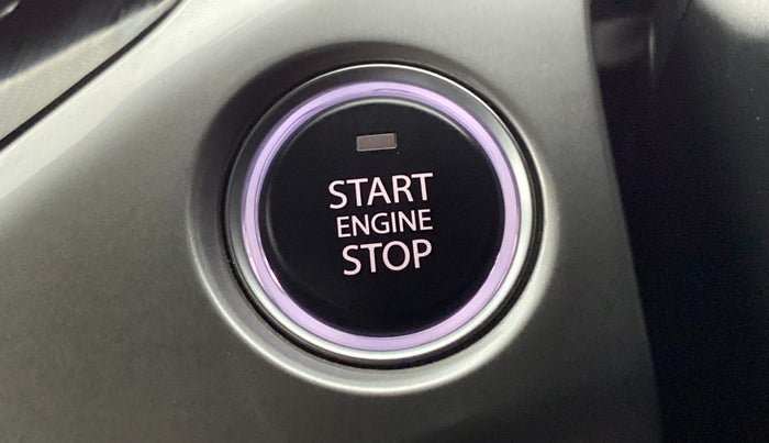 2018 Tata NEXON XZA+ 1.2 Dual Tone, Petrol, Automatic, 17,022 km, Keyless Start/ Stop Button