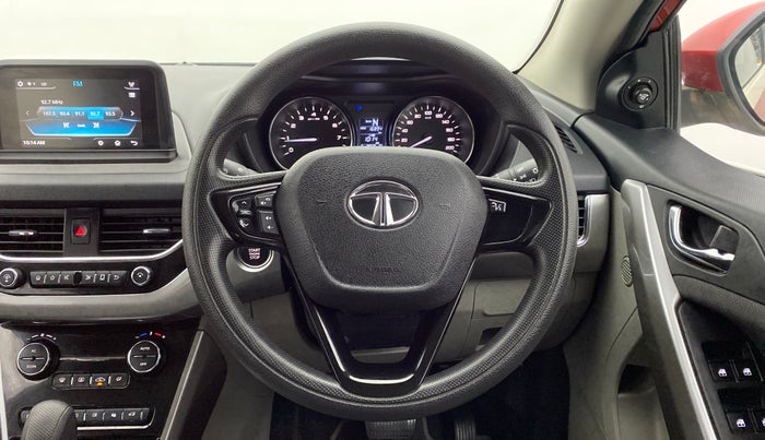 2018 Tata NEXON XZA+ 1.2 Dual Tone, Petrol, Automatic, 17,022 km, Steering Wheel Close Up