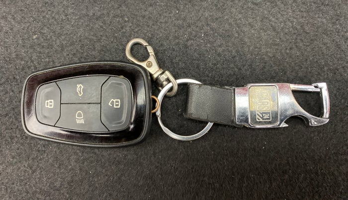 2018 Tata NEXON XZA+ 1.2 Dual Tone, Petrol, Automatic, 17,022 km, Key Close Up