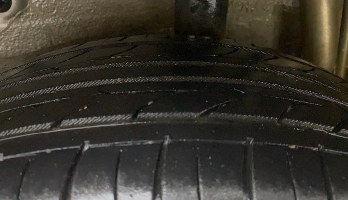 2014 Maruti Celerio ZXI, Petrol, Manual, 77,885 km, Left Rear Tyre Tread