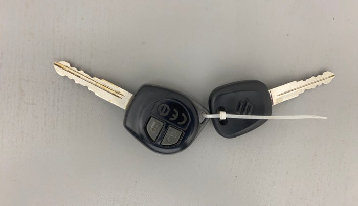 2014 Maruti Celerio ZXI, Petrol, Manual, 77,885 km, Key Close Up