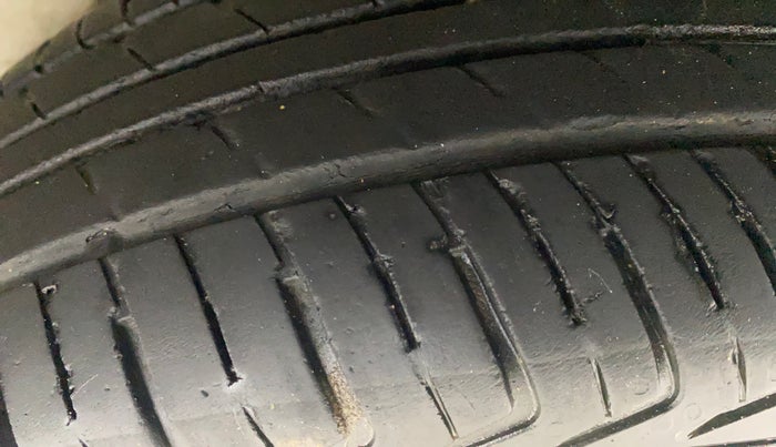 2021 Maruti New Wagon-R LXI CNG (O) 1.0, CNG, Manual, 40,067 km, Left Rear Tyre Tread