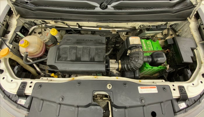 2018 Mahindra KUV 100 NXT K8 P 6 STR, Petrol, Manual, 21,098 km, Open Bonet