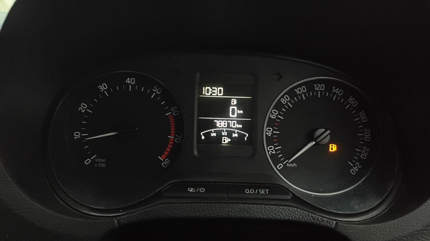 2017 Skoda Rapid STYLE 1.6 MPI, Petrol, Manual, 78,873 km, Odometer Image