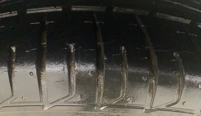 2015 Honda Mobilio 1.5L I-VTEC S, Petrol, Manual, 3,891 km, Left Front Tyre Tread