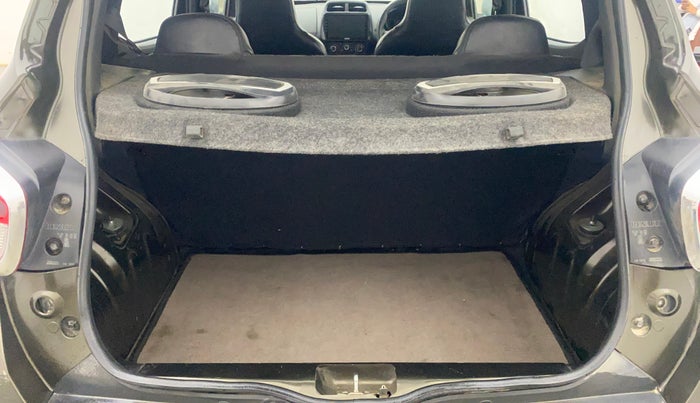 2016 Renault Kwid RXT 1.0, Petrol, Manual, 25,724 km, Boot Inside