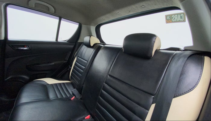 2015 Maruti Swift VXI, Petrol, Manual, 39,649 km, Right Side Rear Door Cabin