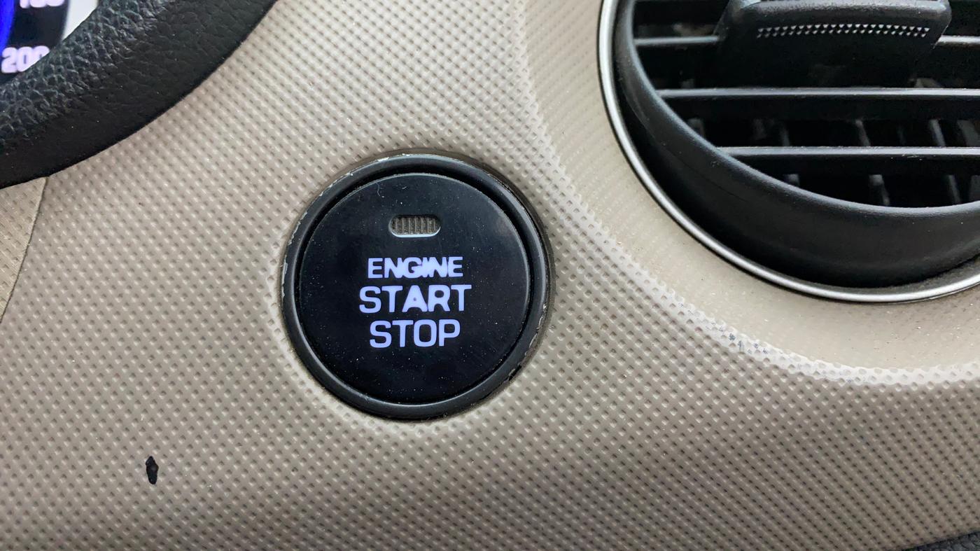 2015 Hyundai Grand i10 ASTA AT 1.2 KAPPA VTVT, Petrol, Automatic, 1,16,432 km, Keyless Start/ Stop Button