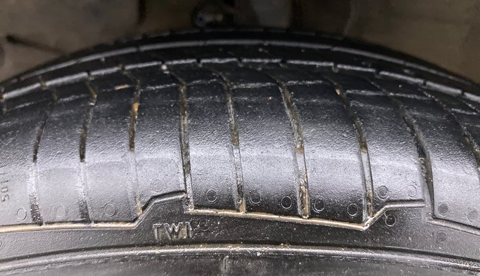 2013 Honda Amaze 1.2 VXMT I VTEC, Petrol, Manual, 53,728 km, Left Front Tyre Tread