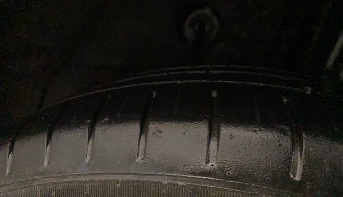 2018 Hyundai Elite i20 ASTA 1.2 (O), Petrol, Manual, 16,245 km, Left Rear Tyre Tread