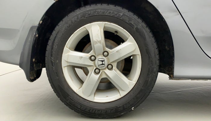 2010 Honda City 1.5L I-VTEC V MT, Petrol, Manual, 1,10,360 km, Right Rear Wheel