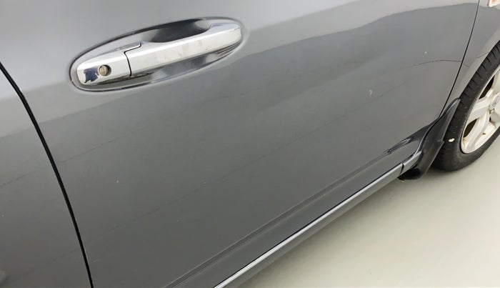2010 Honda City 1.5L I-VTEC V MT, Petrol, Manual, 1,10,360 km, Driver-side door - Slightly dented