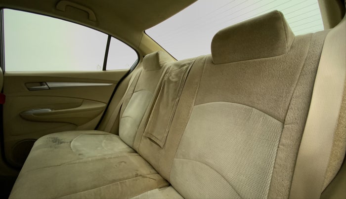 2010 Honda City 1.5L I-VTEC V MT, Petrol, Manual, 1,10,360 km, Right Side Rear Door Cabin