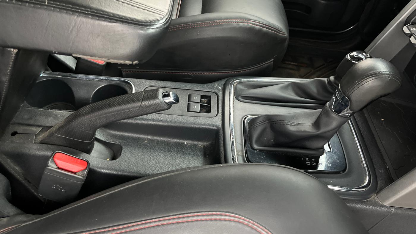 2022 Mahindra Thar LX D AT 4WD HT, Diesel, Automatic, 58,783 km, Gear Lever