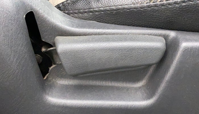 2015 Maruti Alto K10 VXI, Petrol, Manual, 1,09,944 km, Driver Side Adjustment Panel
