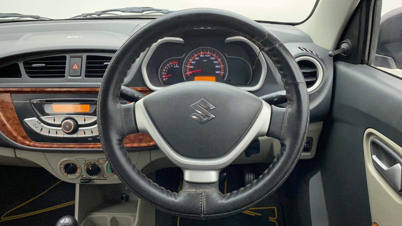 2015 Maruti Alto K10 VXI, Petrol, Manual, 1,09,944 km, Steering Wheel Close Up