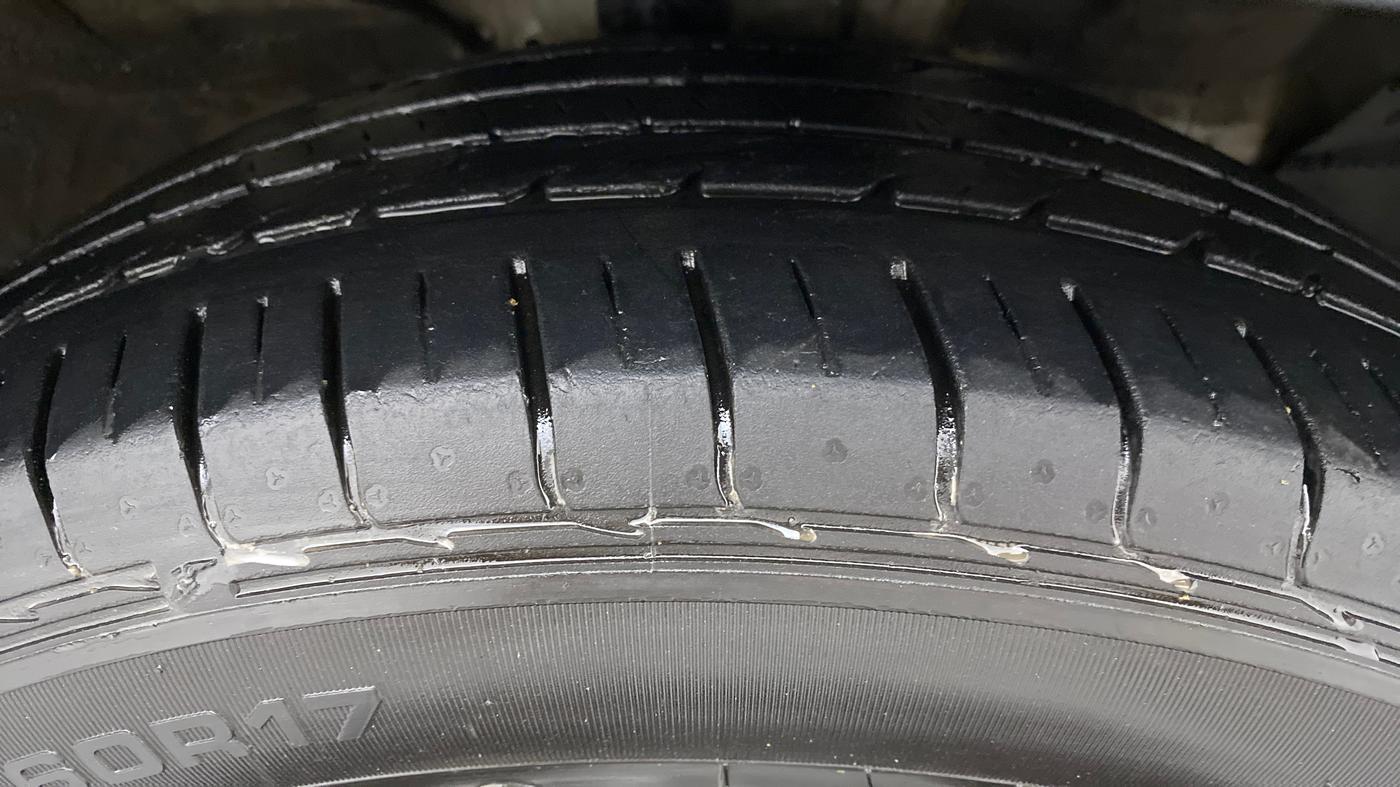 2019 KIA SELTOS HTX AT PETROL, Petrol, Automatic, 58,737 km, Right Front Tyre Tread