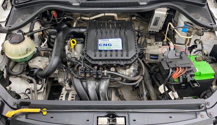 2019 Volkswagen Ameo TRENDLINE 1.0L, CNG, Manual, 84,609 km, Open Bonet