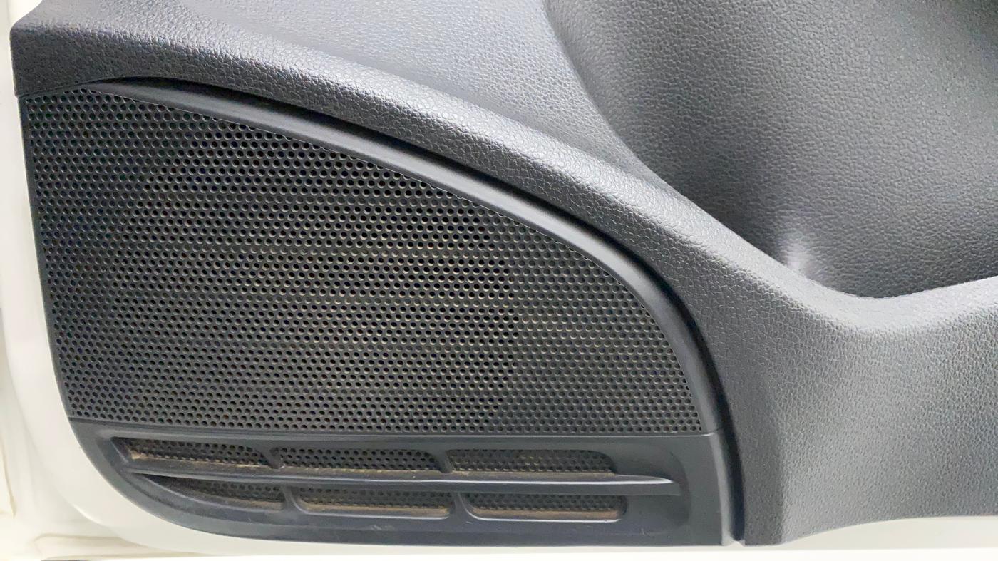 2019 Volkswagen Ameo TRENDLINE 1.0L, CNG, Manual, 84,609 km, Speaker