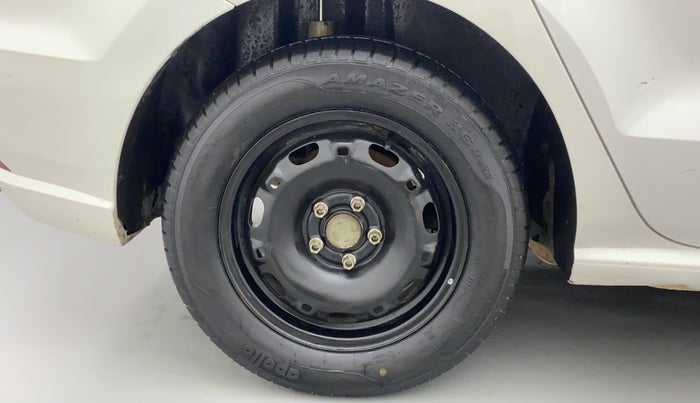 2019 Volkswagen Ameo TRENDLINE 1.0L, CNG, Manual, 84,609 km, Right Rear Wheel