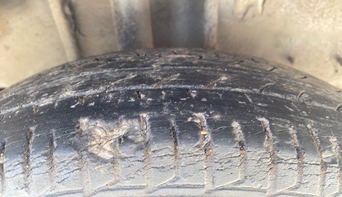 2016 Tata Tiago XM PETROL, Petrol, Manual, 55,611 km, Right Rear Tyre Tread