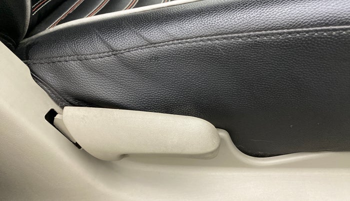 2015 Maruti Celerio ZXI, Petrol, Manual, 26,395 km, Driver Side Adjustment Panel