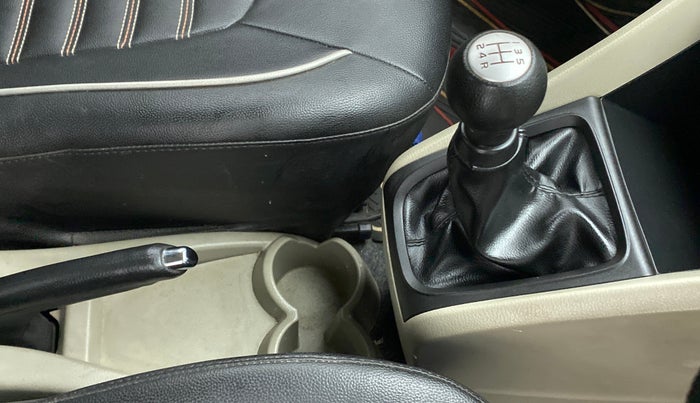 2015 Maruti Celerio ZXI, Petrol, Manual, 26,395 km, Gear Lever