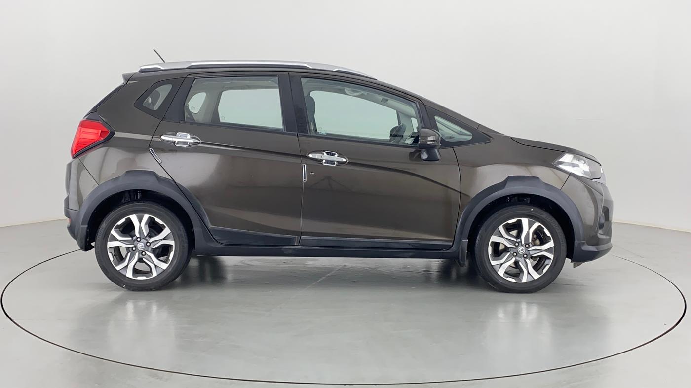 2018 Honda WR-V 1.5 i-DTEC VX MT, Diesel, Manual, 64,774 km, Right Side View