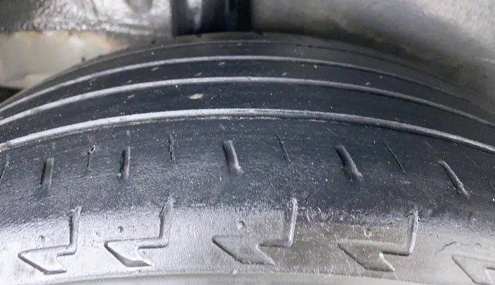 2018 Honda WR-V 1.5 i-DTEC VX MT, Diesel, Manual, 64,774 km, Right Rear Tyre Tread