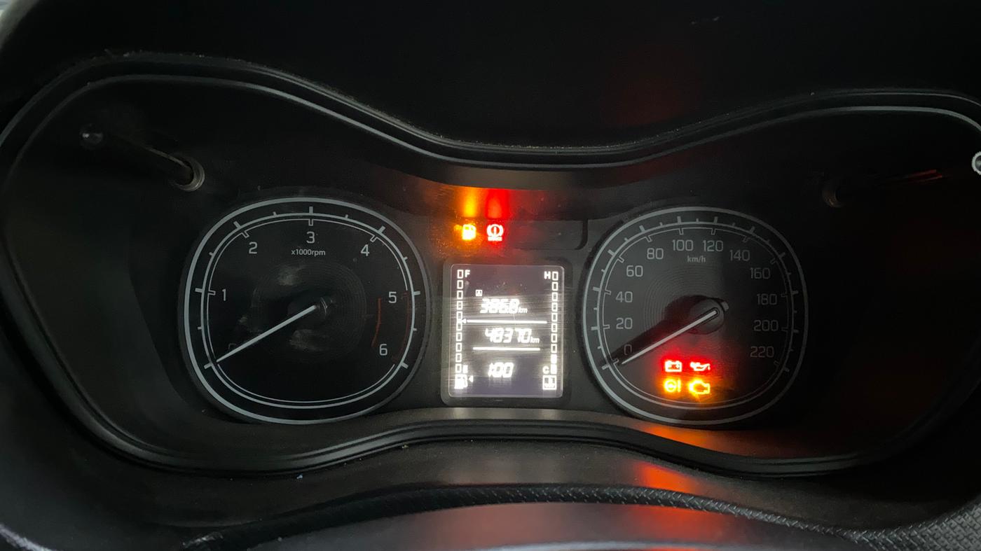 2017 Maruti Vitara Brezza VDI (O), Diesel, Manual, 48,368 km, Odometer Image