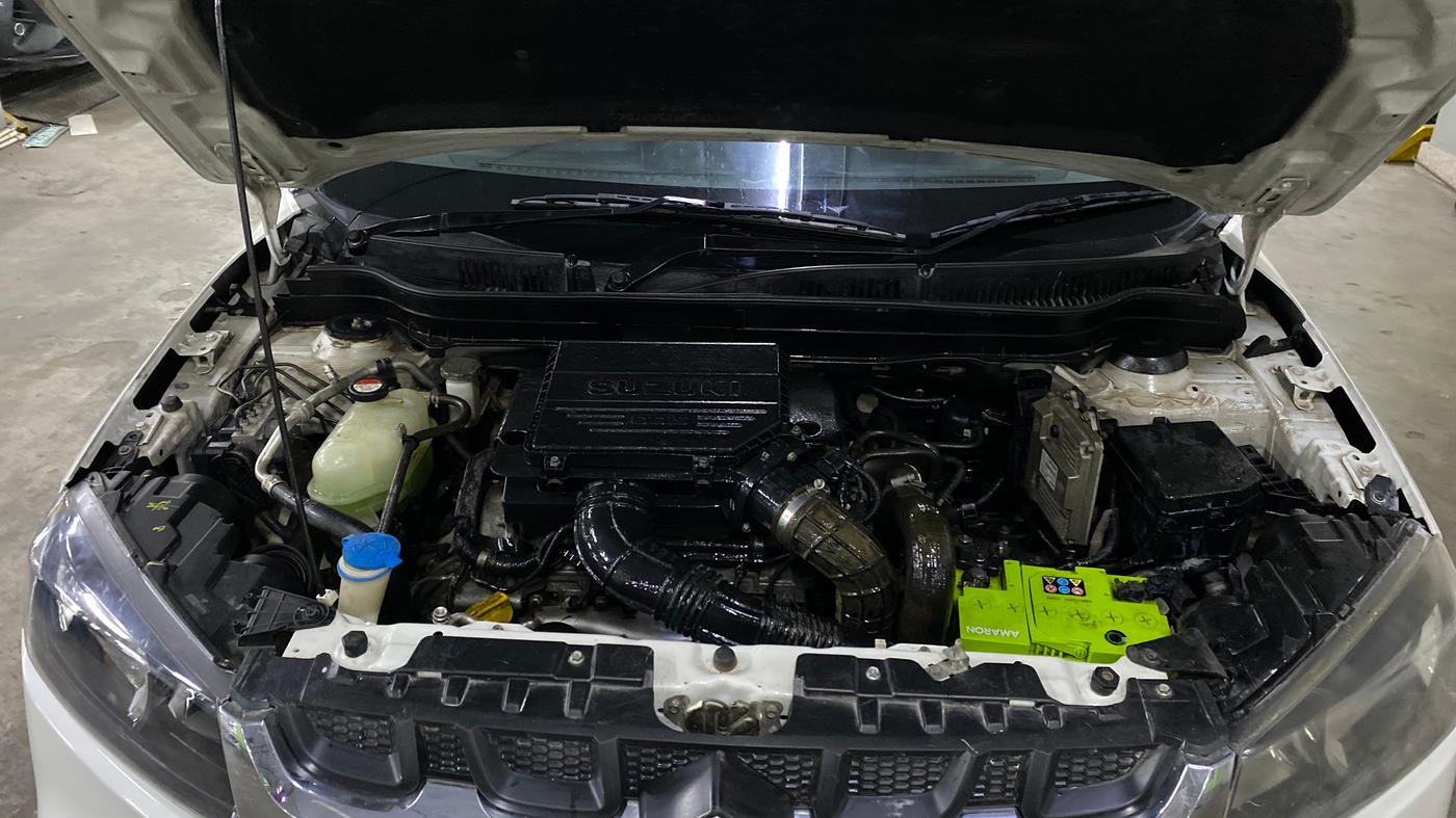 2017 Maruti Vitara Brezza VDI (O), Diesel, Manual, 48,368 km, Engine View