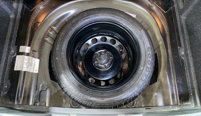 2016 Skoda Superb L&K 1.8 TSI AT, Petrol, Automatic, 28,278 km, Spare Tyre