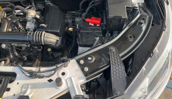 2021 Nissan MAGNITE XL, Petrol, Manual, 9,933 km, Engine View - Left