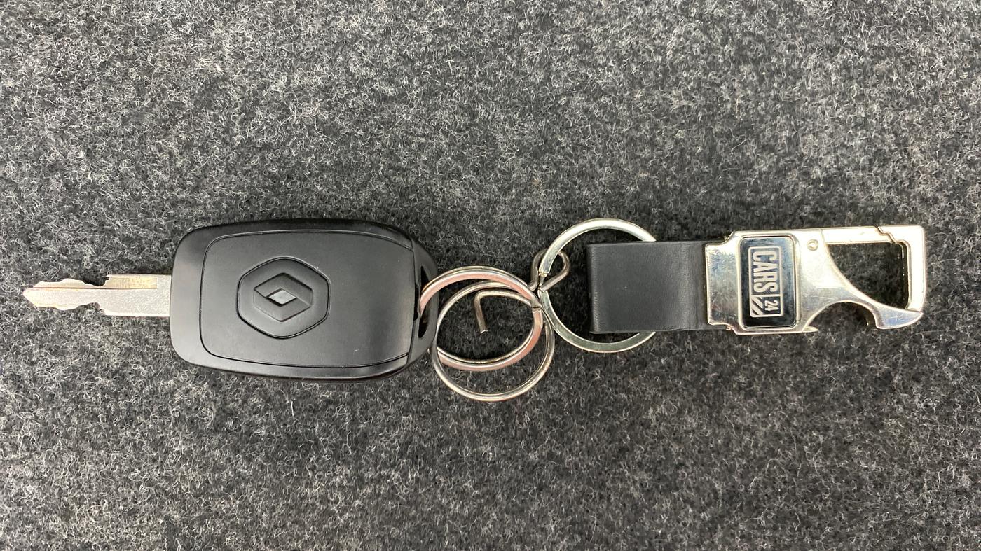 2017 Renault Kwid CLIMBER 1.0, Petrol, Manual, 33,111 km, Key Close Up