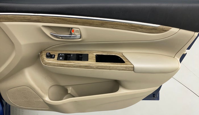 2019 Maruti Ciaz Alpha 1.5 Diesel, Diesel, Manual, 60,812 km, Driver Side Door Panels Control
