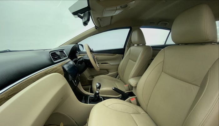 2019 Maruti Ciaz Alpha 1.5 Diesel, Diesel, Manual, 60,812 km, Right Side Front Door Cabin