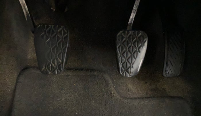 2017 Ford Ecosport TITANIUM 1.5L DIESEL, Diesel, Manual, 1,23,289 km, Pedals