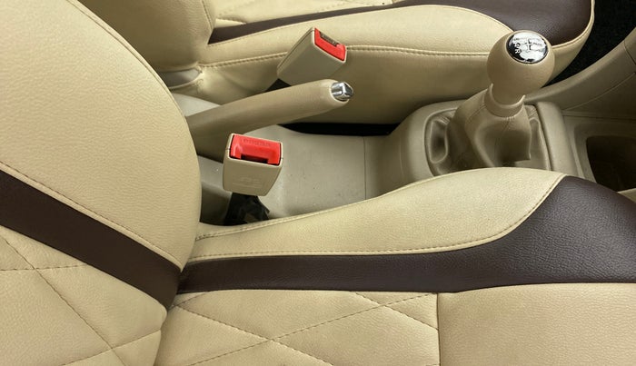 2014 Maruti Swift Dzire VXI, Petrol, Manual, 77,243 km, Gear Lever