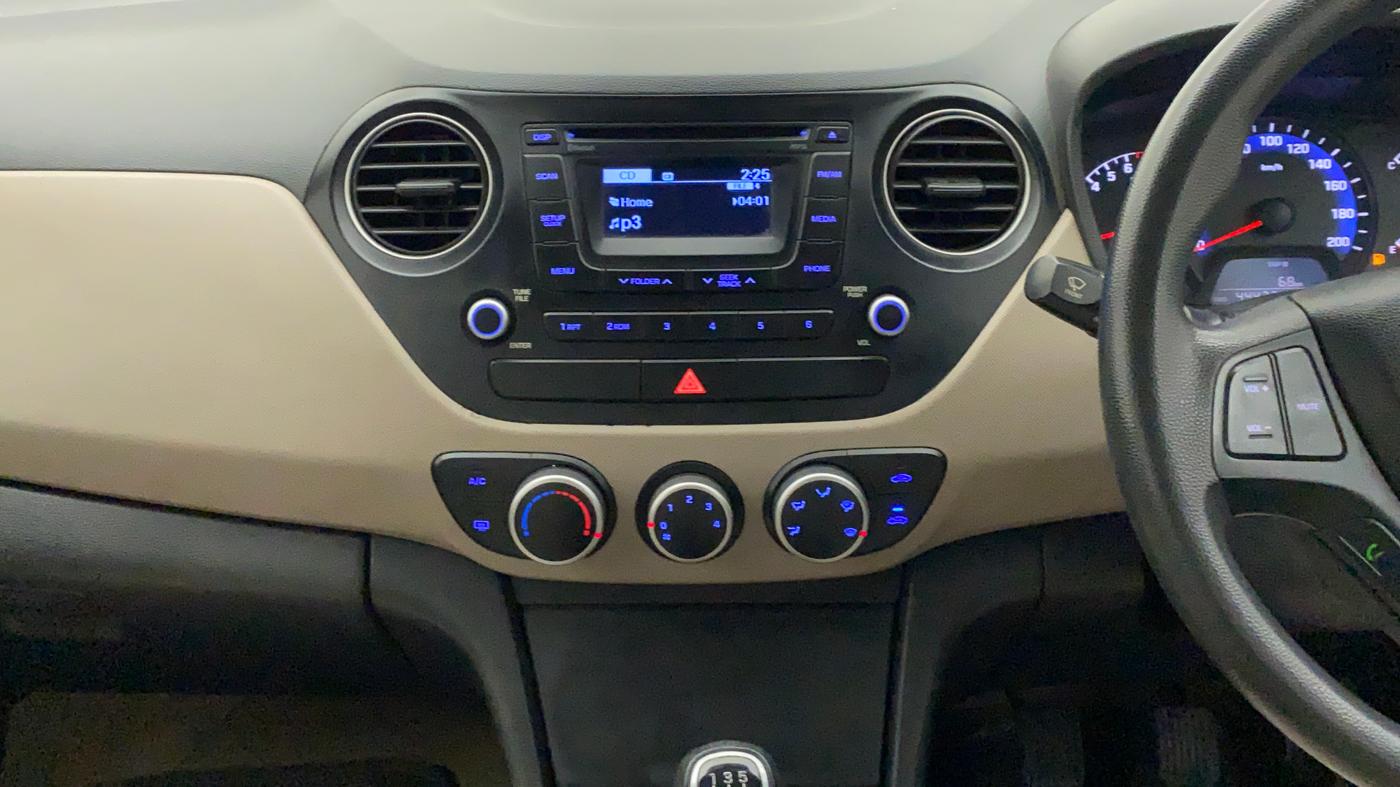 2014 Hyundai Xcent S 1.2, Petrol, Manual, 44,507 km, Air Conditioner