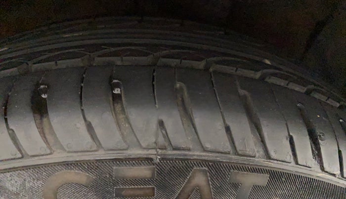 2014 Hyundai Xcent S 1.2, Petrol, Manual, 44,507 km, Right Rear Tyre Tread