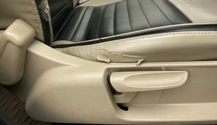 2013 Volkswagen Polo HIGHLINE1.2L, Petrol, Manual, 41,091 km, Driver Side Adjustment Panel