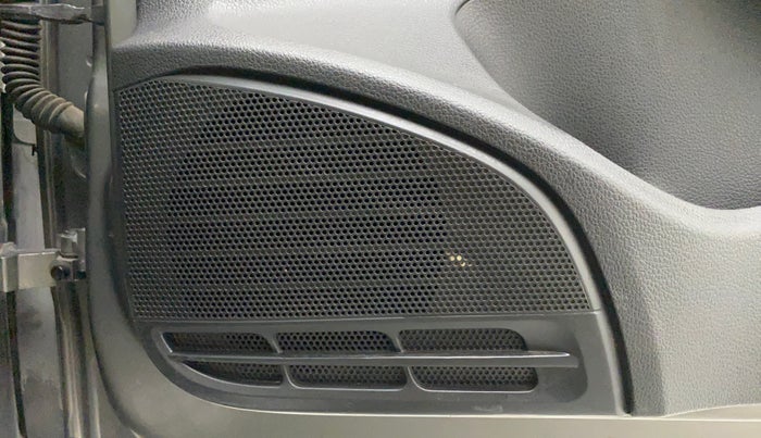 2013 Volkswagen Polo HIGHLINE1.2L, Petrol, Manual, 41,091 km, Speaker