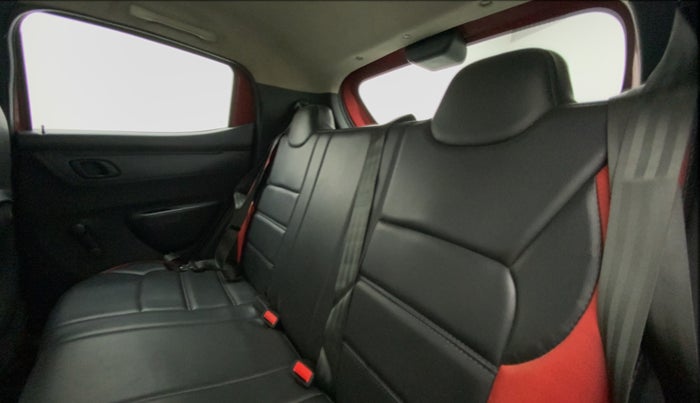 2015 Renault Kwid RXT 0.8 (O), Petrol, Manual, 25,736 km, Right Side Rear Door Cabin