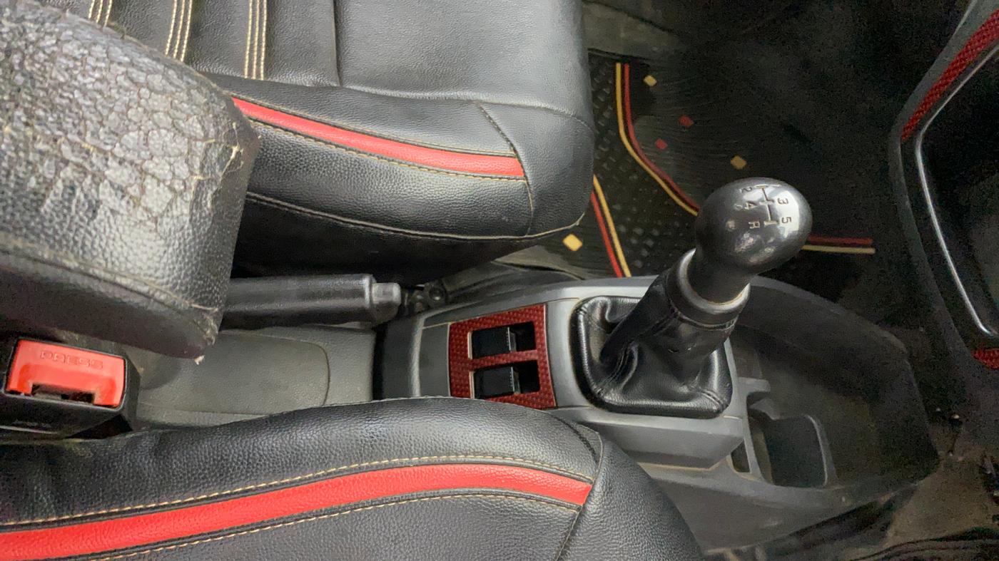 2017 Maruti Alto 800 VXI, Petrol, Manual, 63,883 km, Gear Lever
