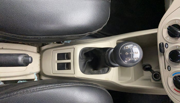 2022 Maruti Alto VXI, Petrol, Manual, 31,887 km, Gear Lever
