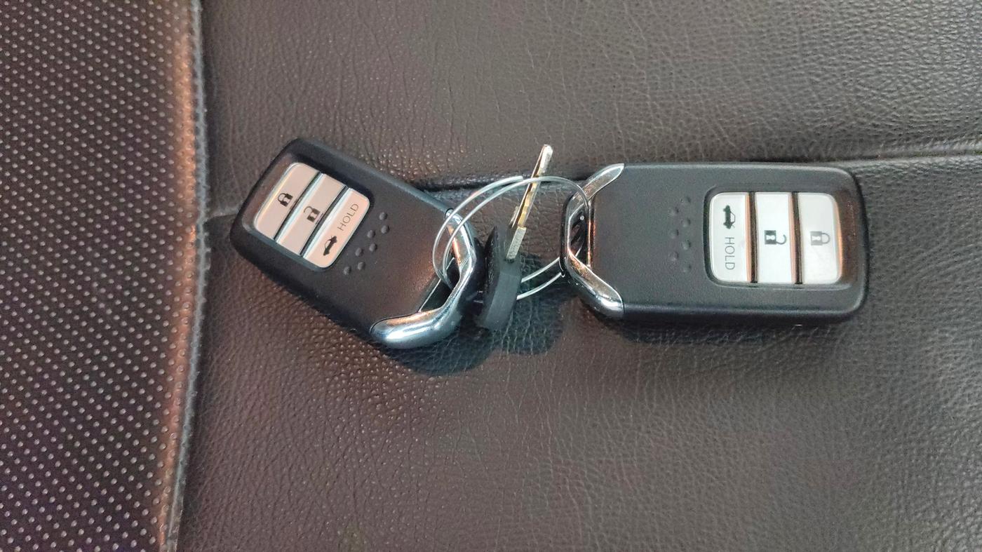 2021 Honda City 1.5L I-VTEC V MT 5TH GEN, Petrol, Manual, 17,405 km, Key Close Up