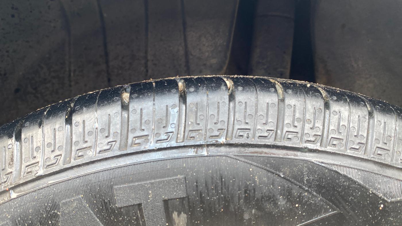2018 Maruti Swift ZXI AMT, Petrol, Automatic, 65,567 km, Left Rear Tyre Tread