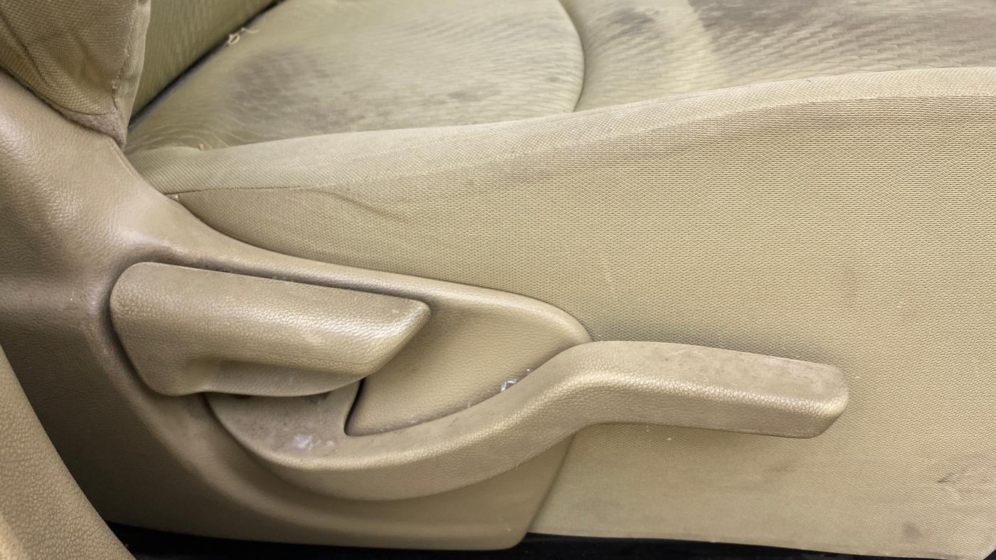 2015 Honda Amaze 1.5L I-DTEC S, Diesel, Manual, 90,560 km, Driver Side Adjustment Panel