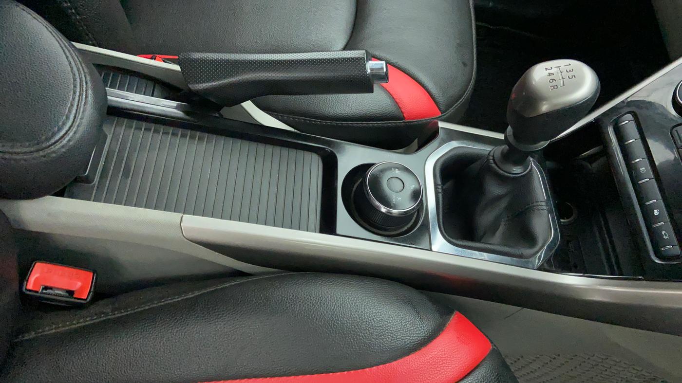 2019 Tata NEXON XZ+ 1.5, Diesel, Manual, 31,806 km, Gear Lever