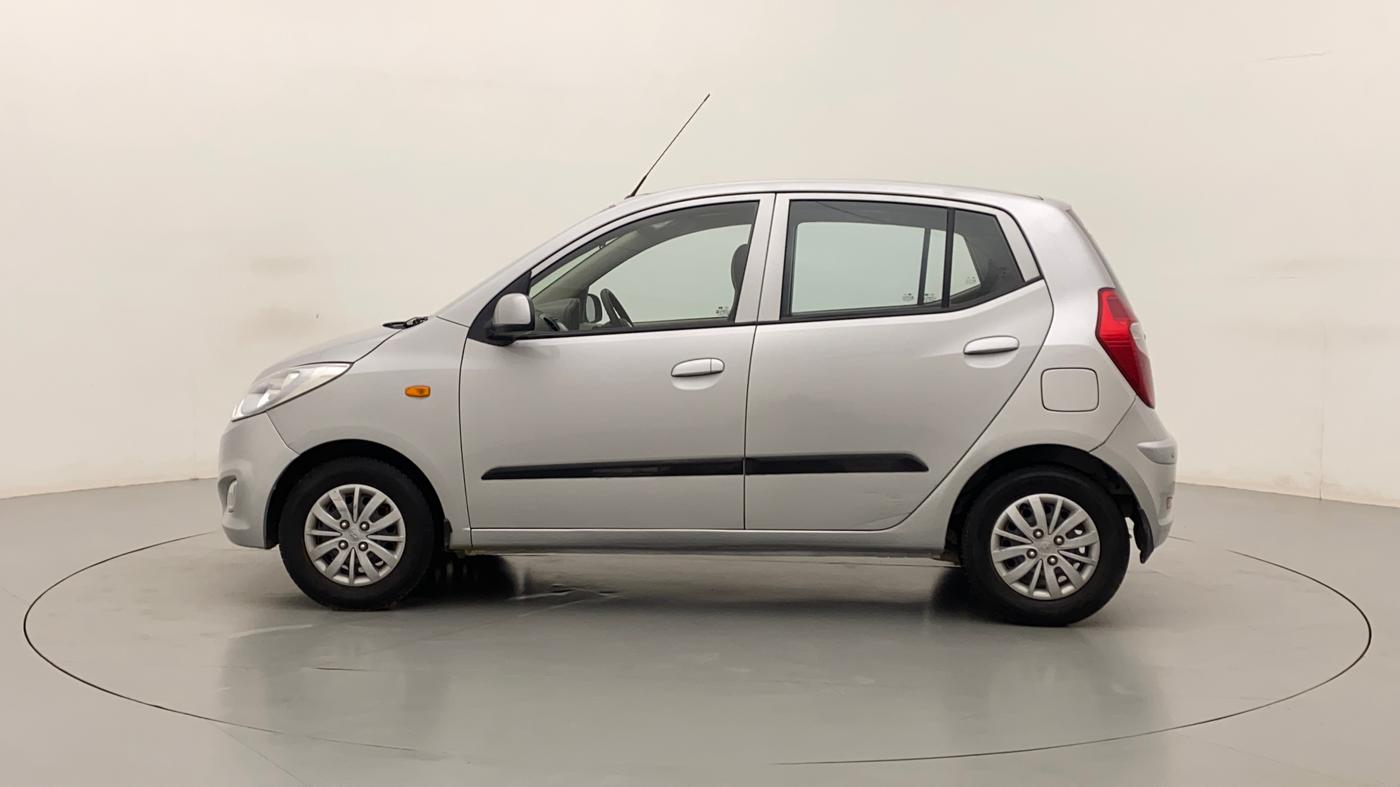 2016 Hyundai i10 SPORTZ 1.1, Petrol, Manual, 15,138 km, Left Side